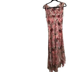 XL Komarov maxi dress sleeveless. NWT Cruise wear. Doesn’t wrinkle. Lightweight